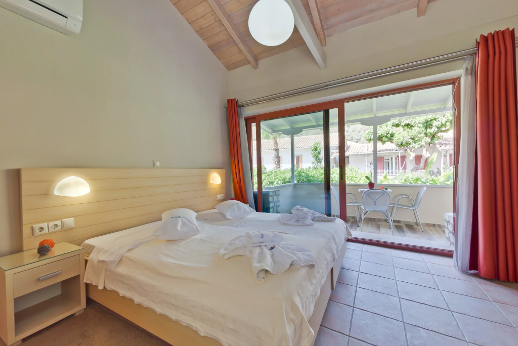 Rouda Bay Beach Hotel