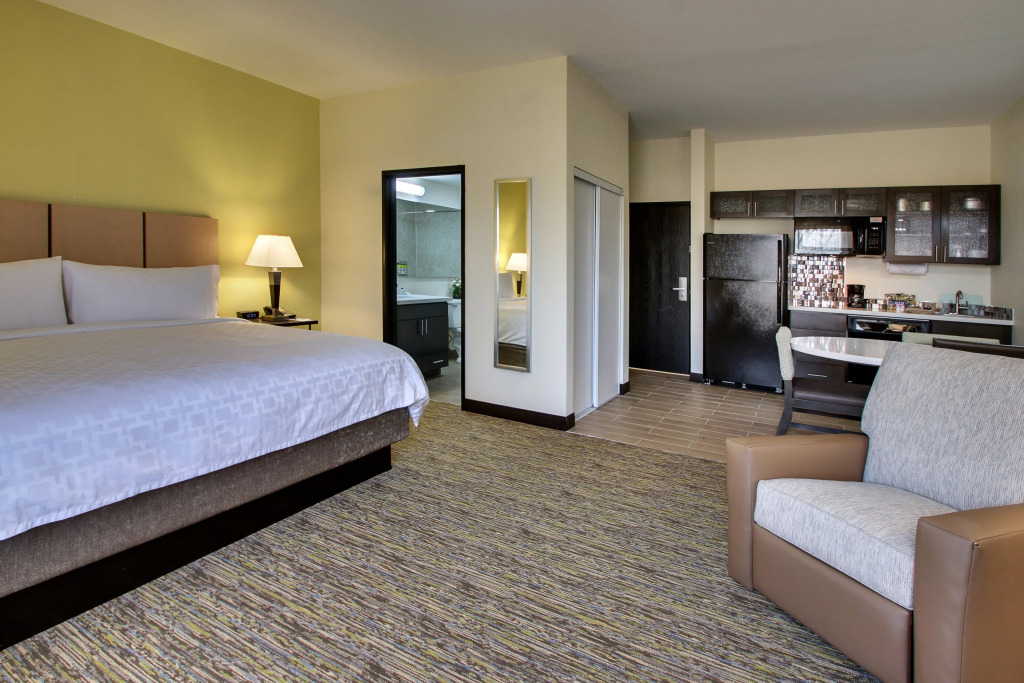 Candlewood Suites - Wichita East by IHG