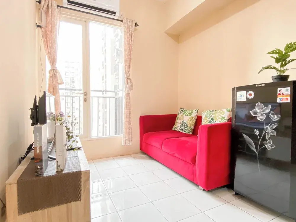 Cream Tone 2Br At Podomoro Golf View Apartement