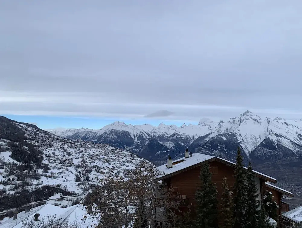 Mountain Apartment With Parking