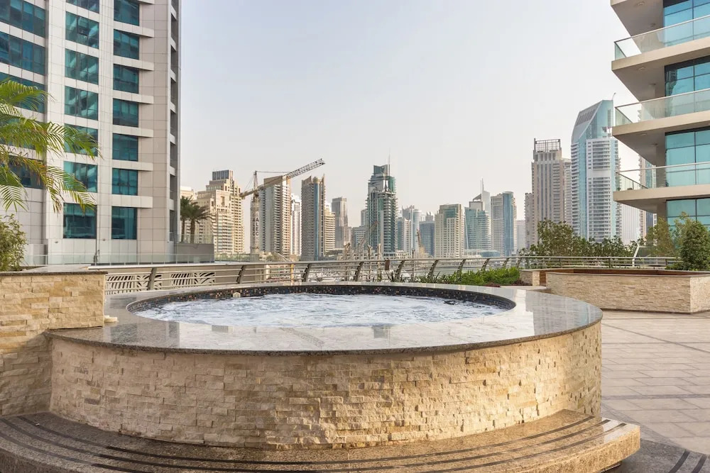 Yanjoon Holiday Homes - Princess Tower