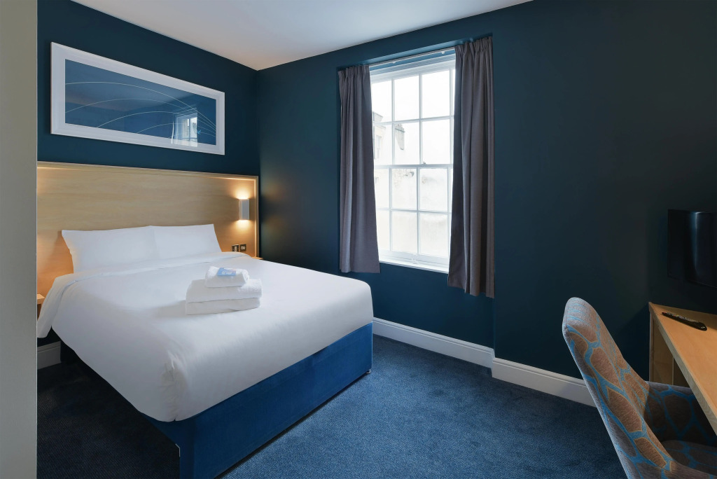 Travelodge Bath Central Hotel