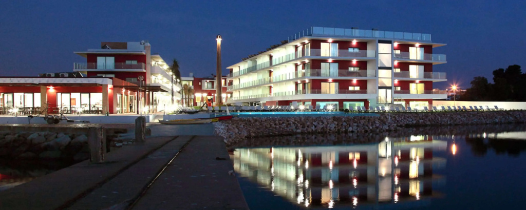 Agua Hotels Riverside