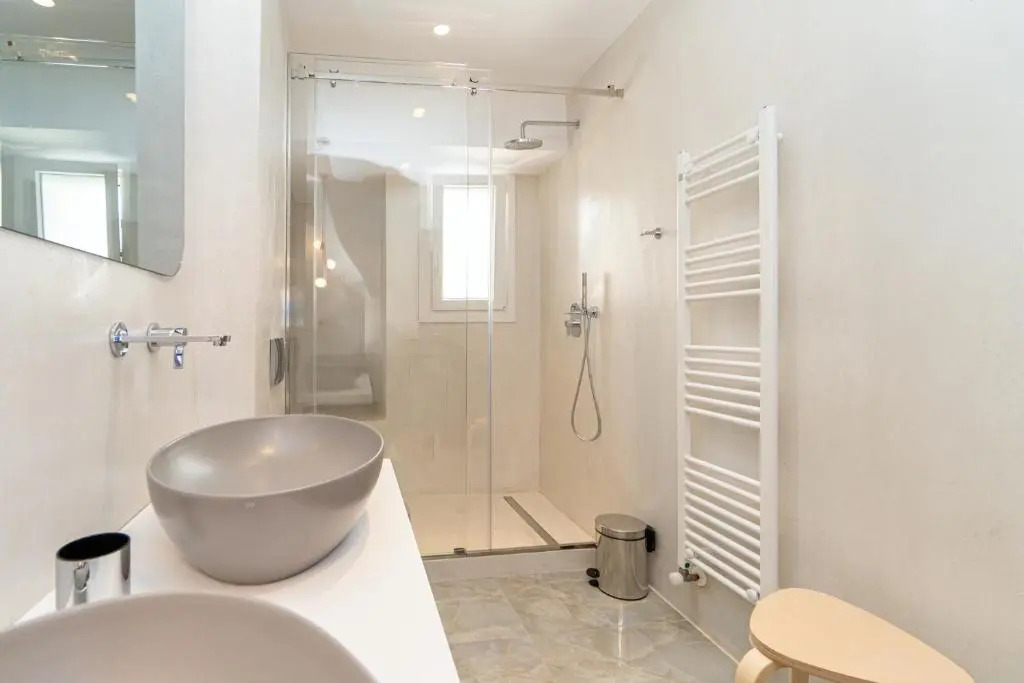 iKu Urban Apartment