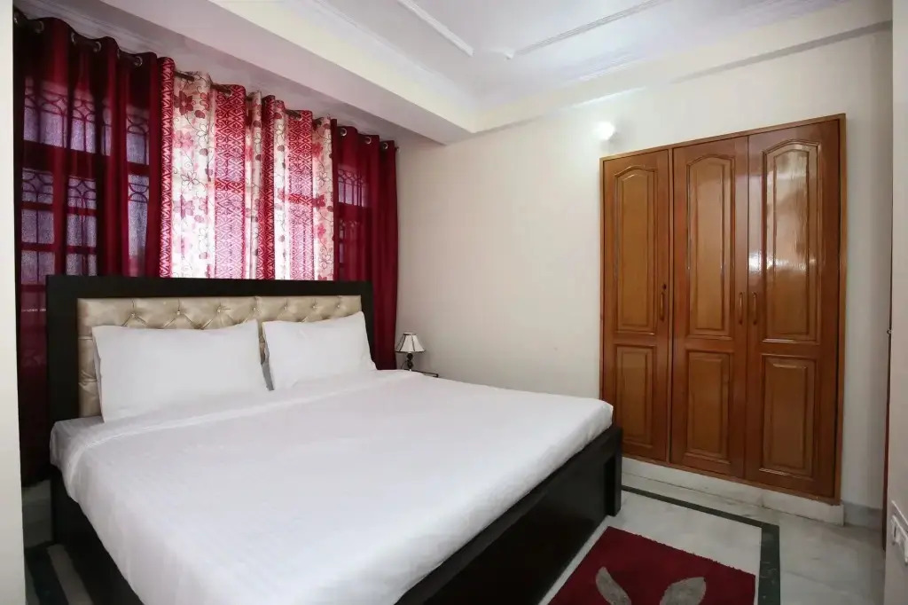 OYO 9706 Home Pacific View 3BHK Chakkar