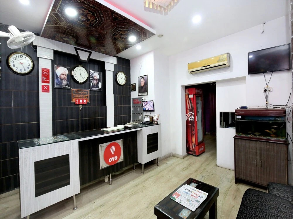 OYO 1357 Hotel Midland