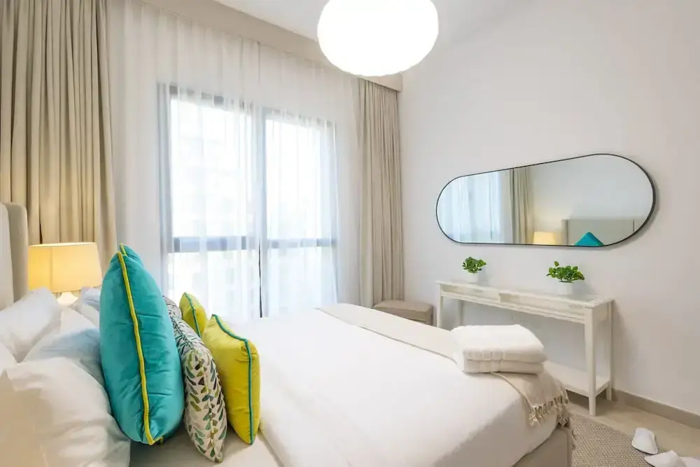 SuperHost - Urban Elegance 2BR in Asayel 2 Near Burj Al Arab