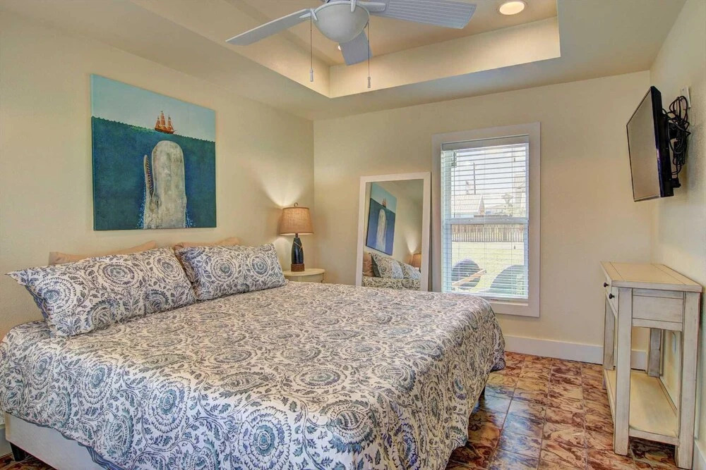 Trip - 1 Br Home