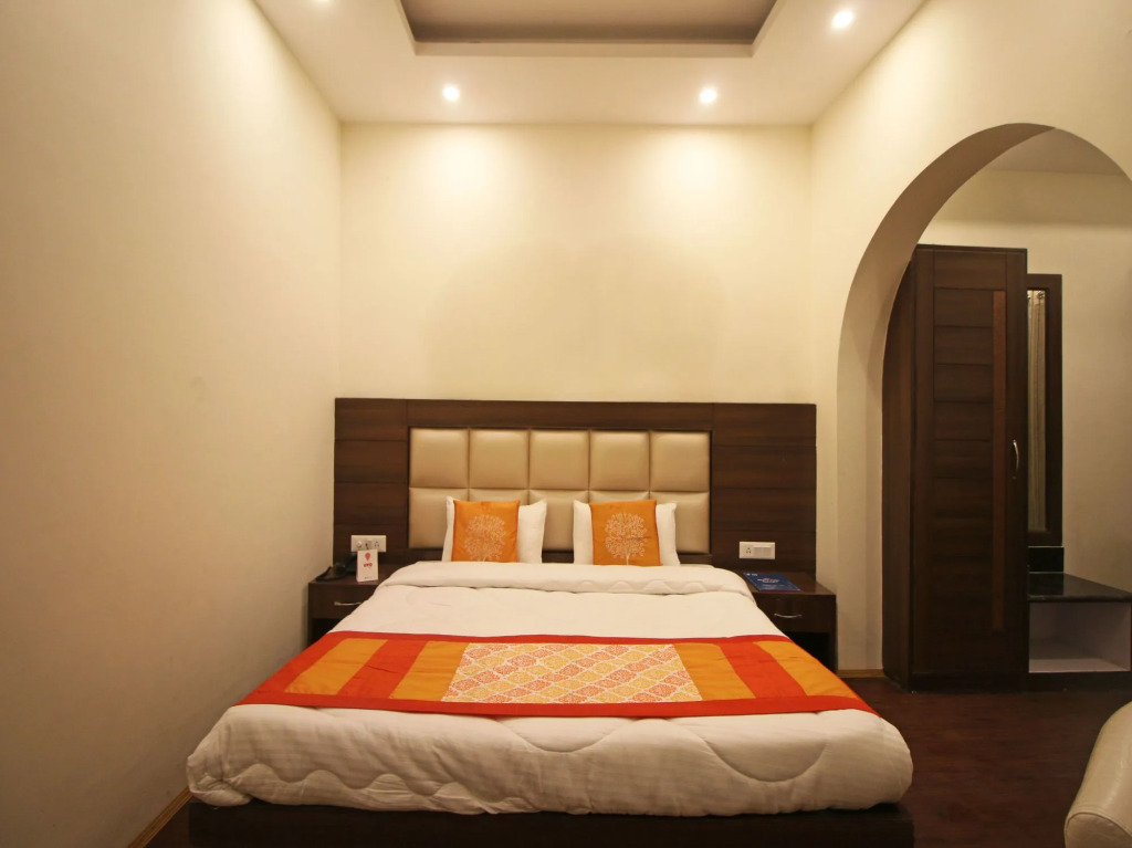 OYO 5962 Home Stay Barlow Villa