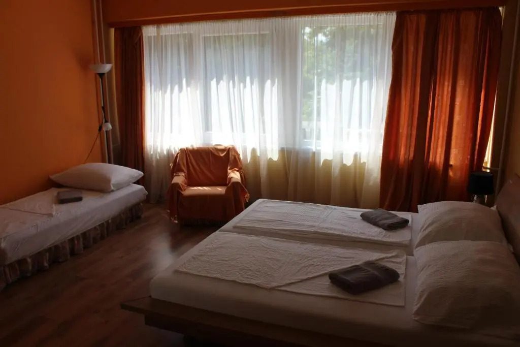 Hotel Tara