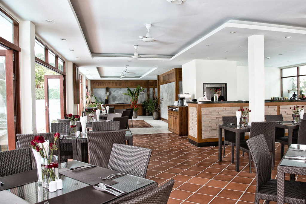 Phunawa Resort Phuket Karon Beach