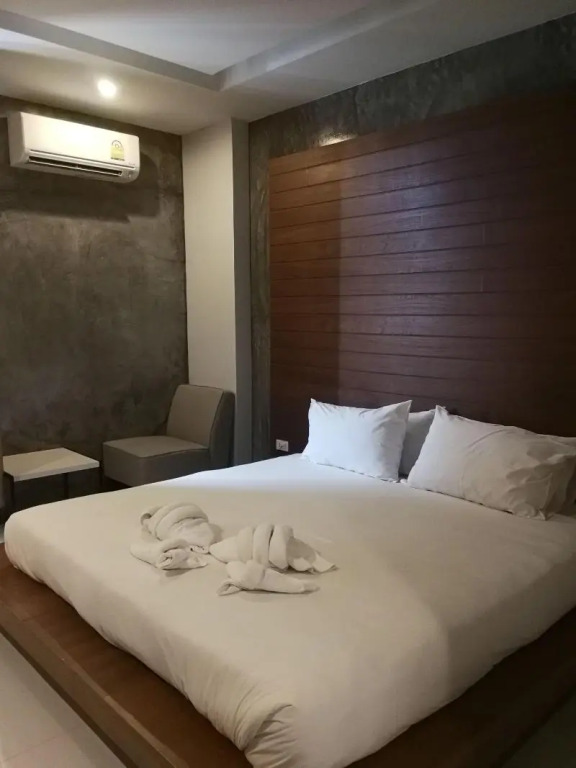 Merdelong Hotel