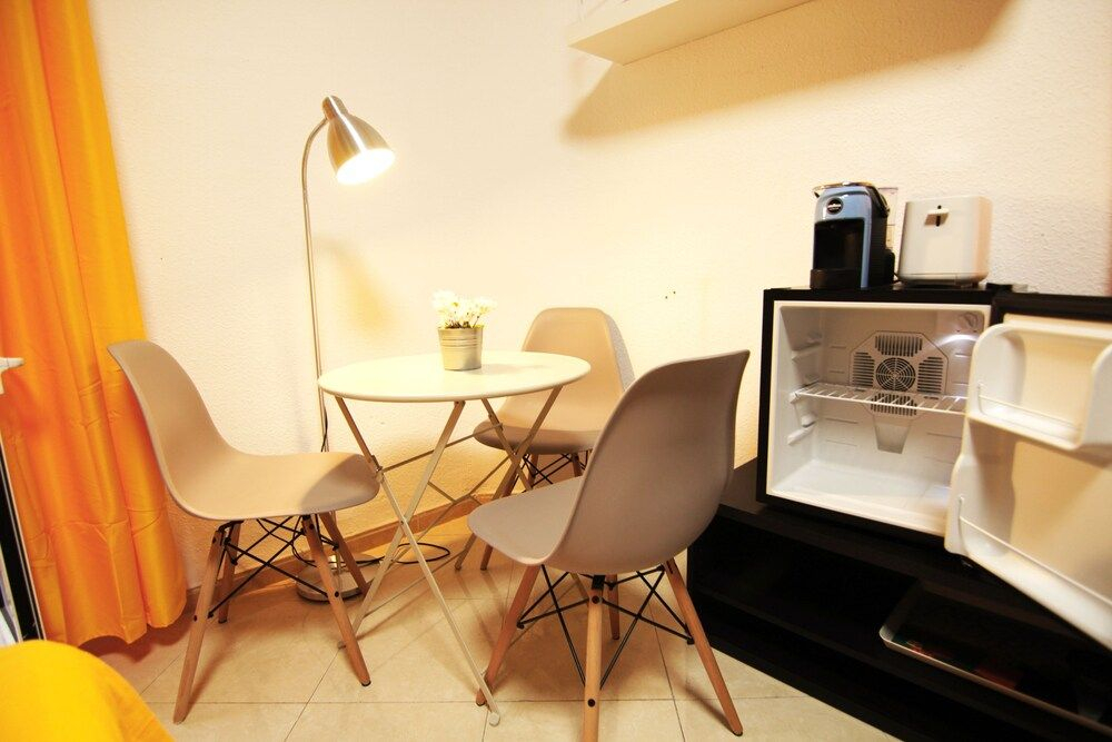 Arriola Rooms