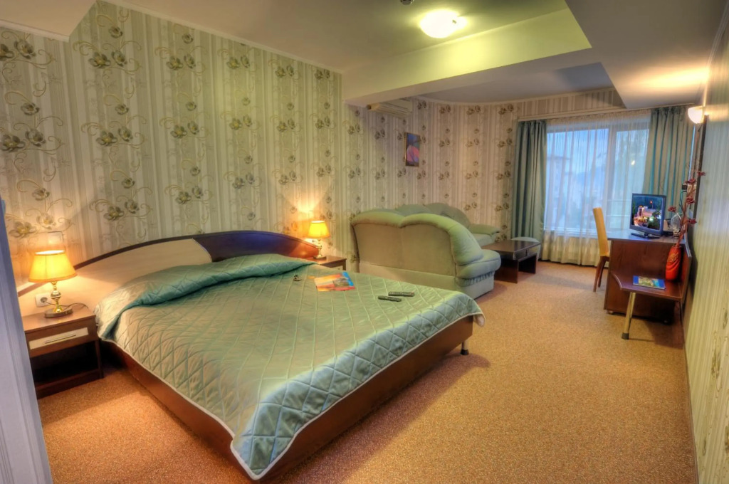 Luxor Hotel
