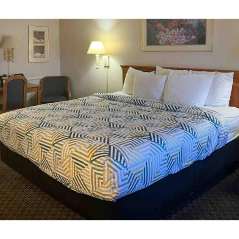 Motel 6 Phoenix, AZ Midtown