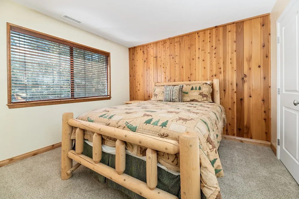 Whiskey Pines Chalet