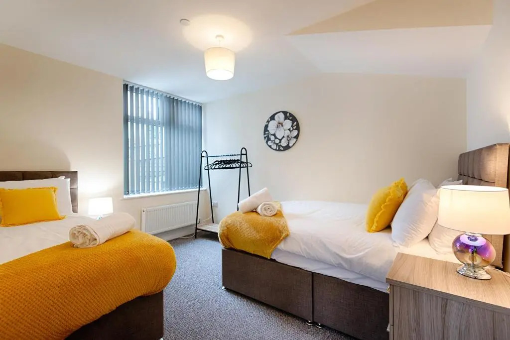 Eaton House 2 - TV in Every Bedroom!