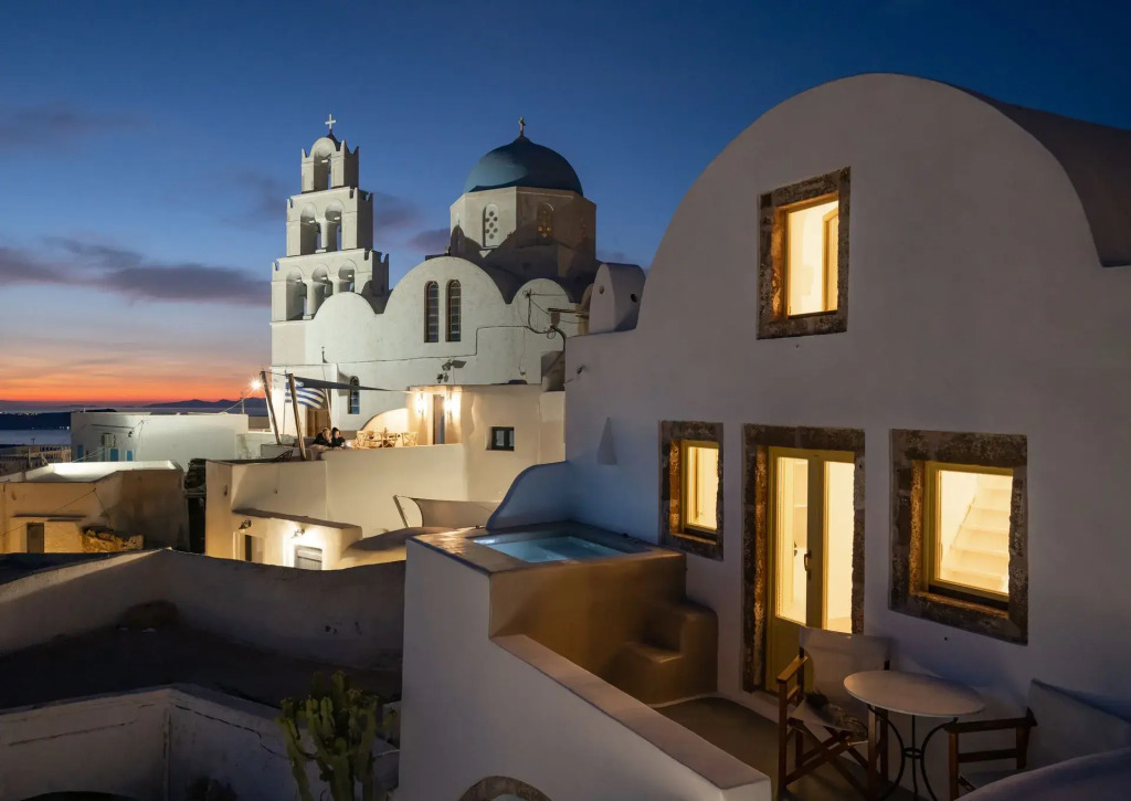 Valsamo Suites