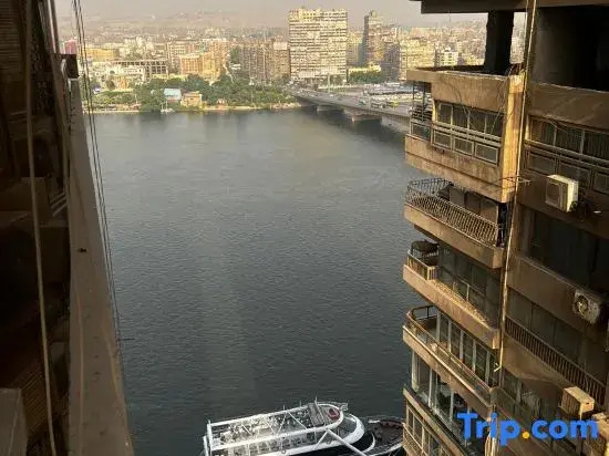 Luxury 3BR: Modern with Nile View from All Rooms