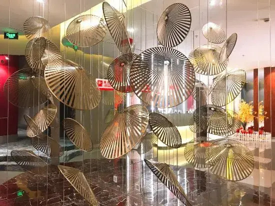 Weiting Hotel (Shanghai Bund Nanjing East Road Pedestrian Street)