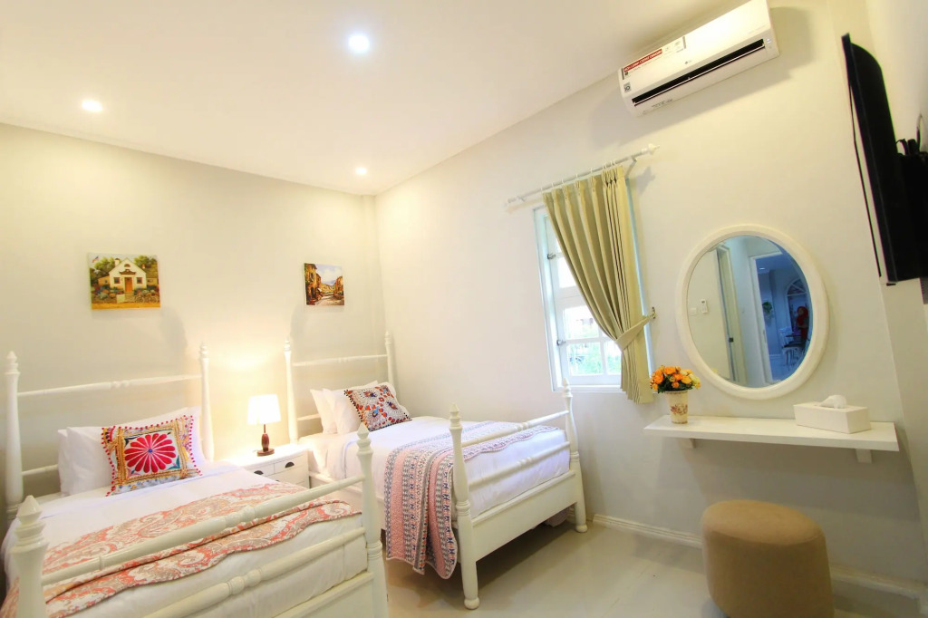 Omah Madam Bed & Breakfast