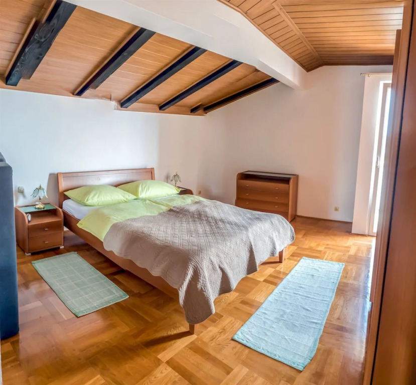 Apartment-rooms Preka