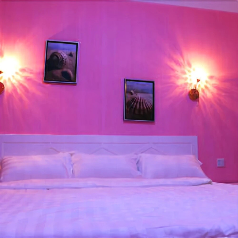 Yijia Theme Apartment