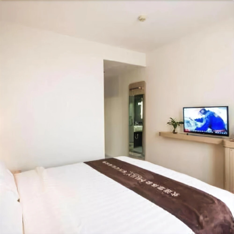 HanTing Hotel (Zhengzhou Jinshui Road)