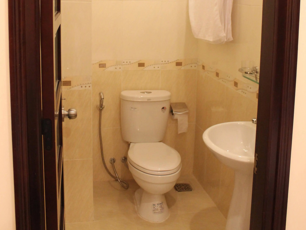 Phuong Binh Hotel