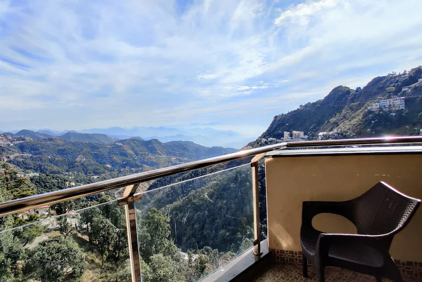 Hotel Basera