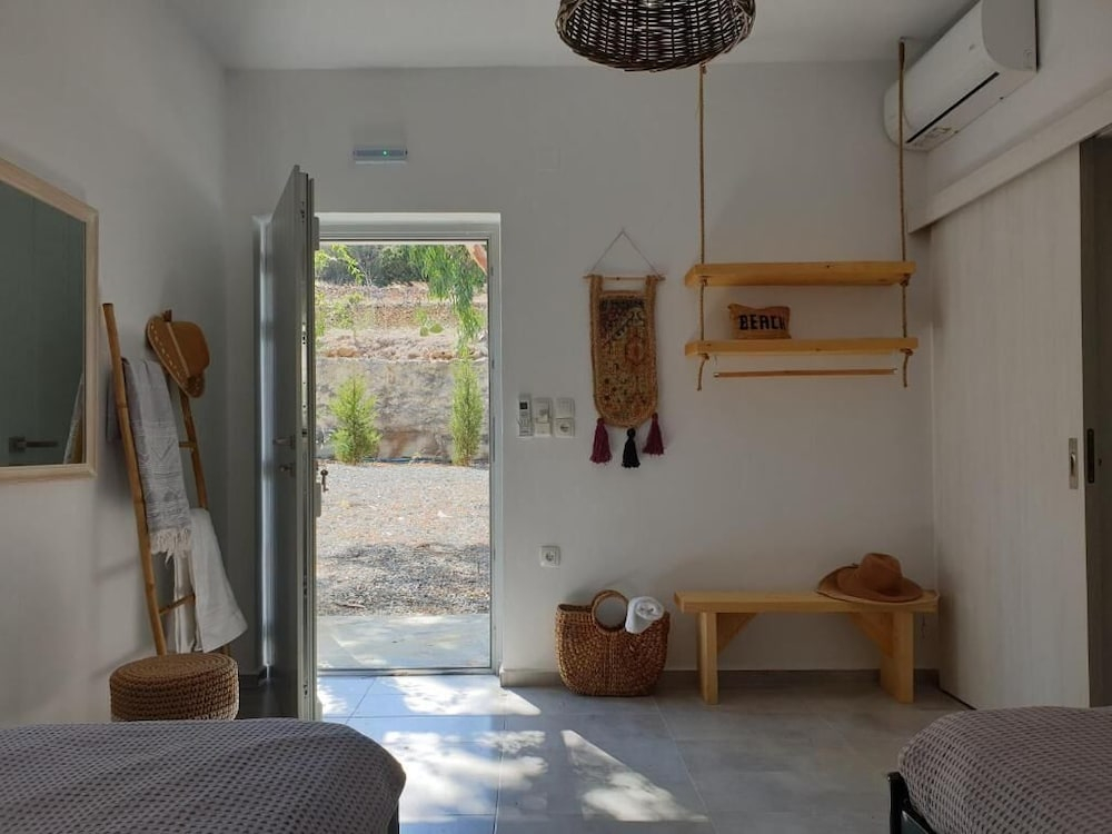 Anassa Cycladic Village
