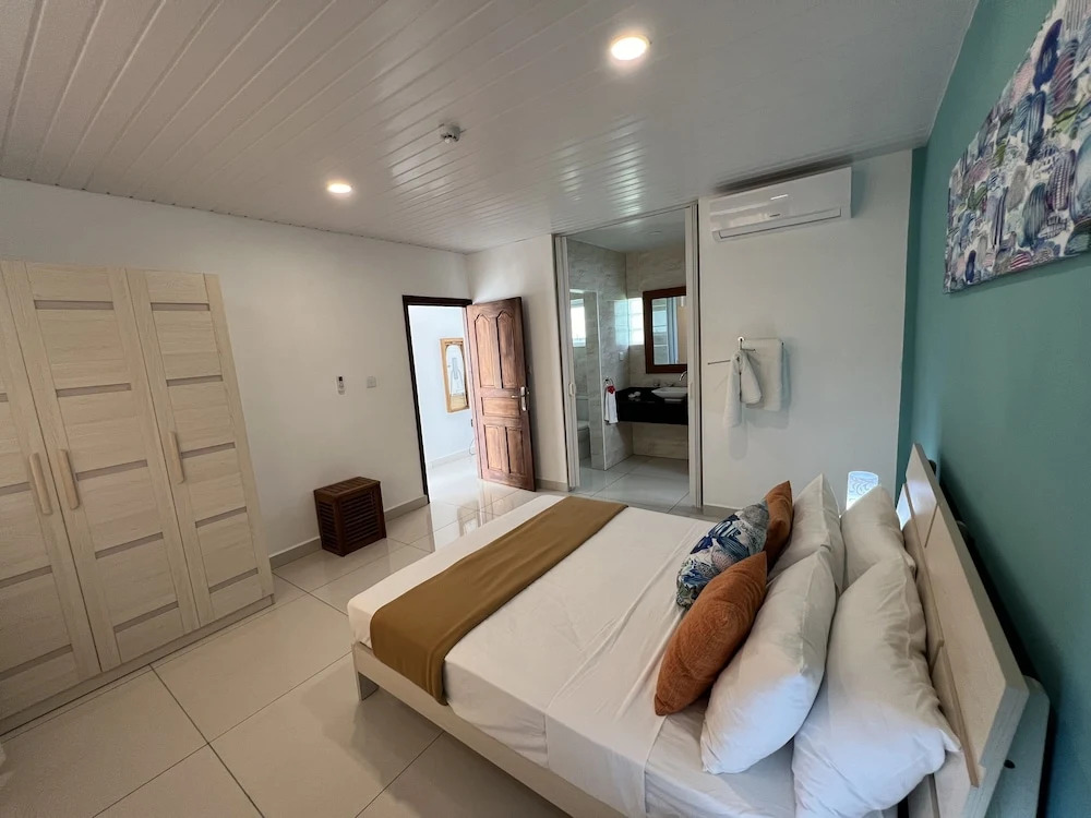 Creole Pearl Self-Catering