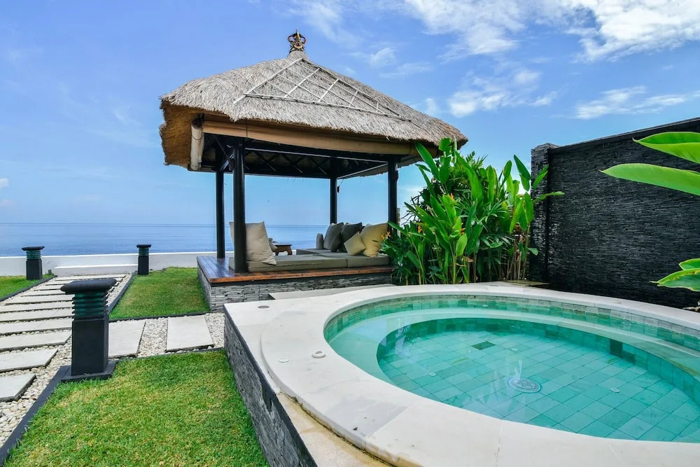 Villa Sheeba