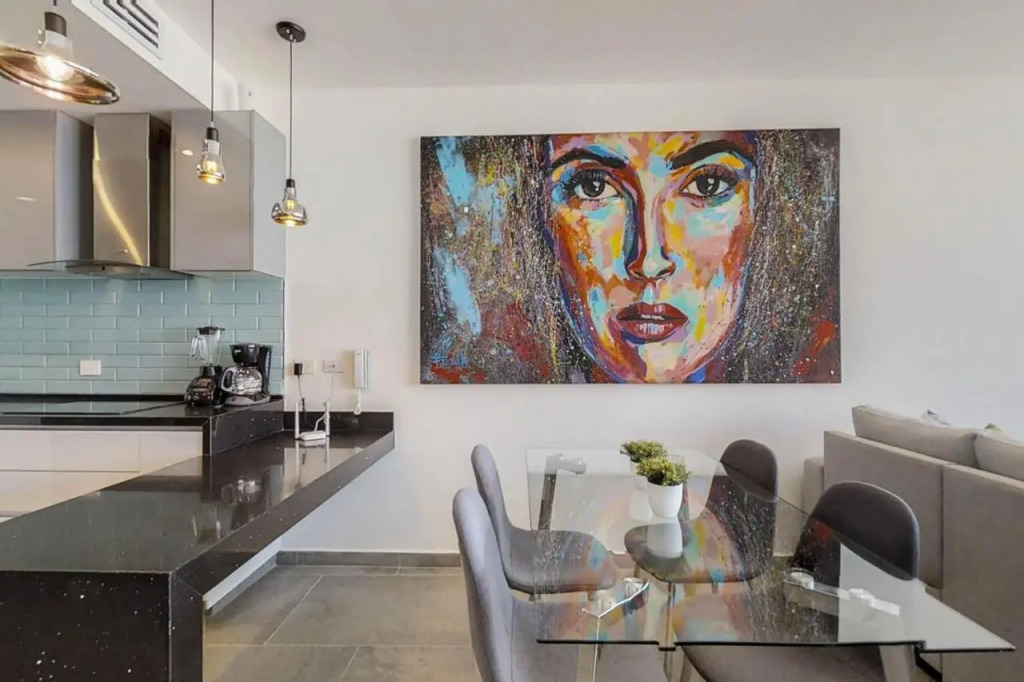 Charming Studio Right on 5th Avenue - Ideal for Couples