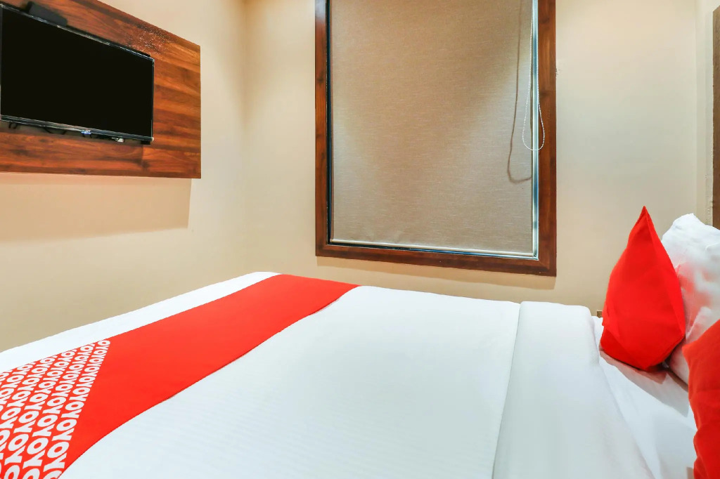 OYO 70475 Hotel Sea Breeze