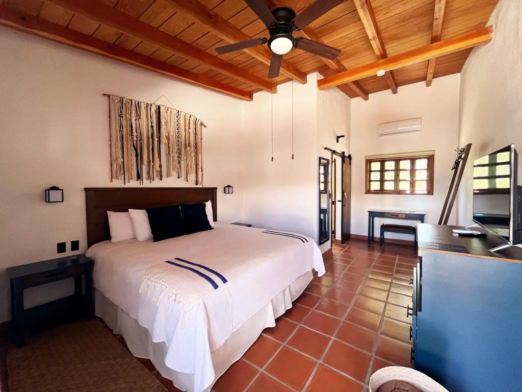 Casa Entrevez