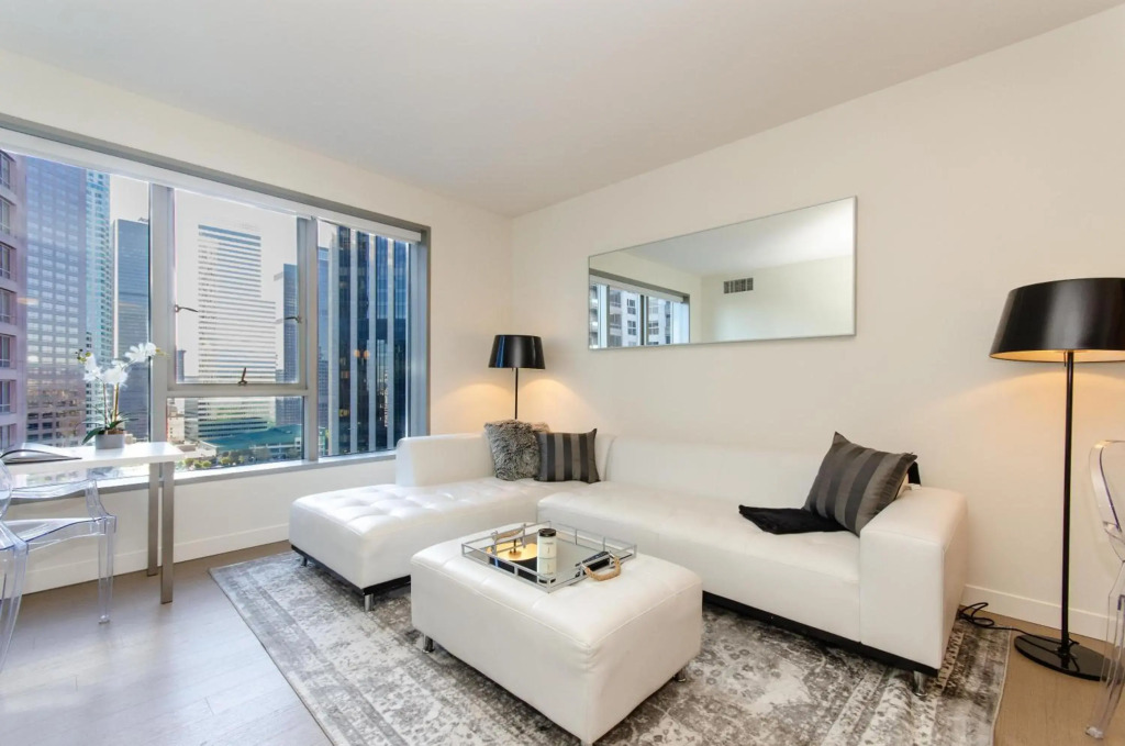Cityscape Luxury Tower One Bedroom