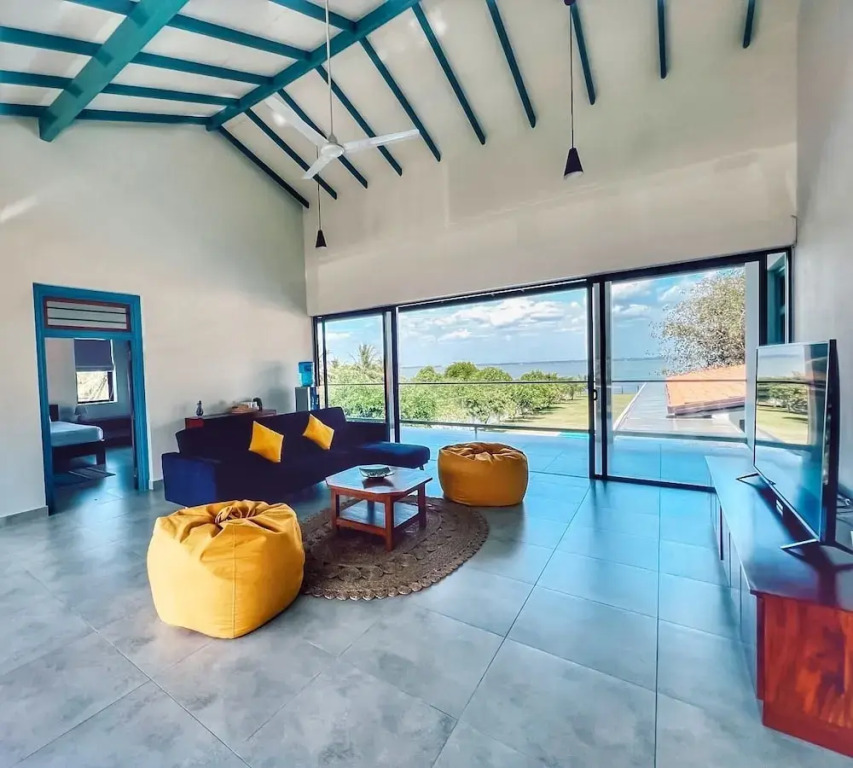 Villa Lagoonscape