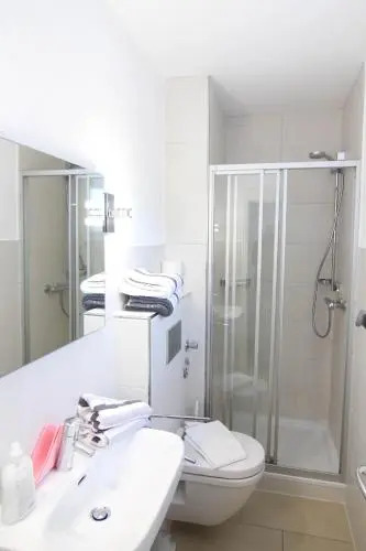 Boarding House Sensenskiin