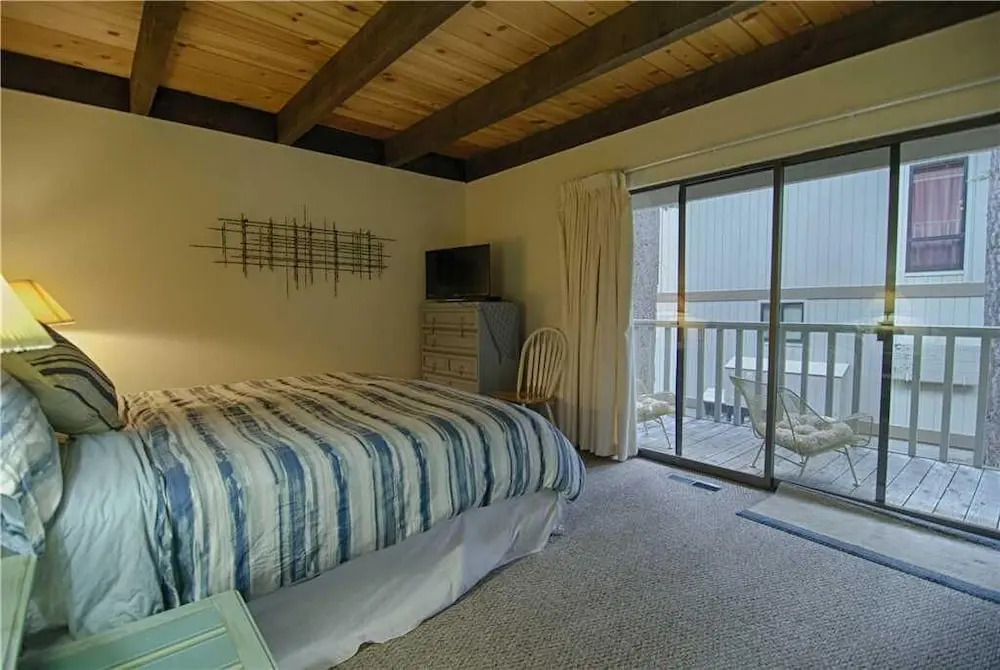 Feels Like 2nd Home! Lofted Condo With Pool and Tennis! #181
