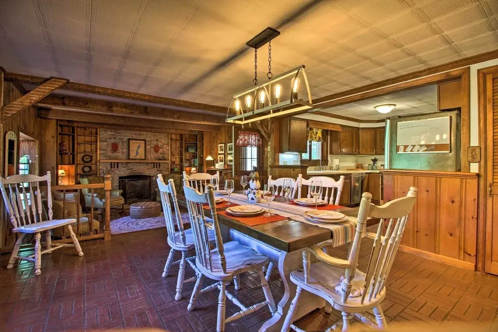 Vintage Schroon Lake Farmhouse w/ Private Beach!