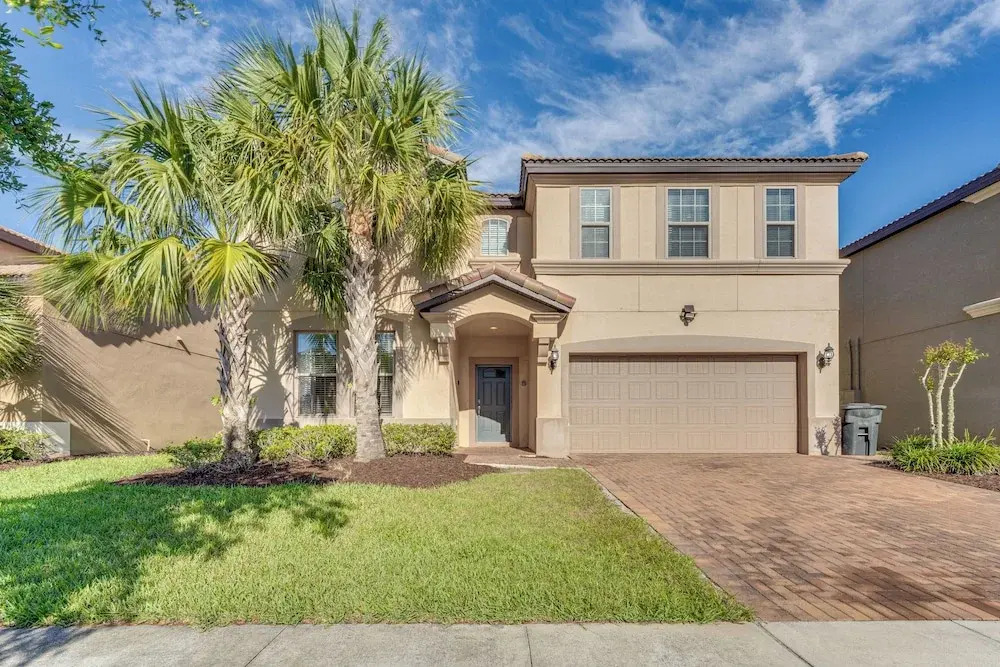 8 Mi to Disney World: Family-friendly Retreat!