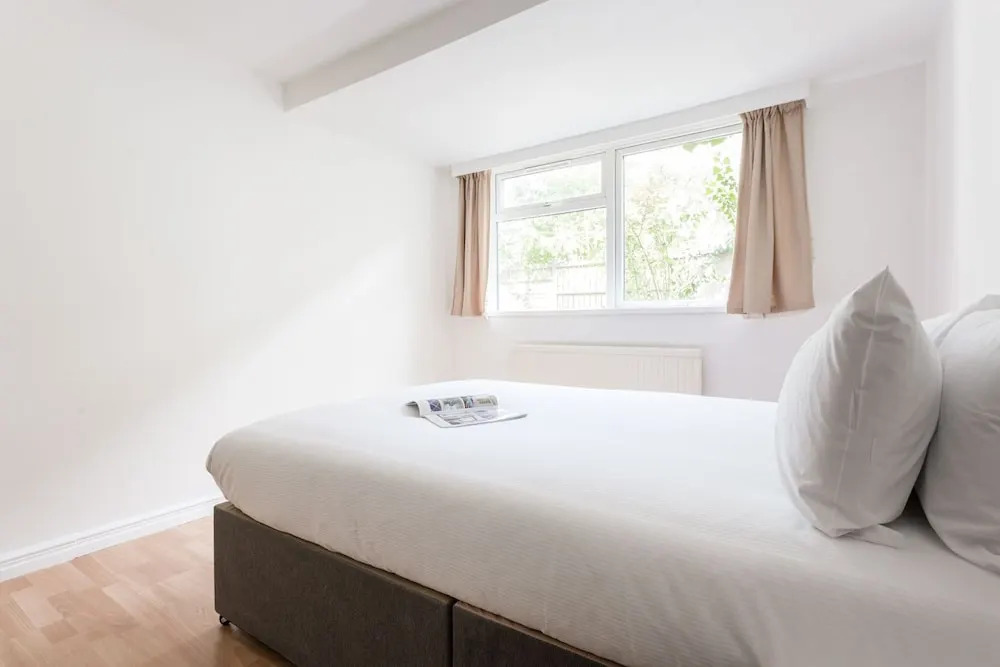 2 Bedroom Flat In Hammersmith Near The Thames