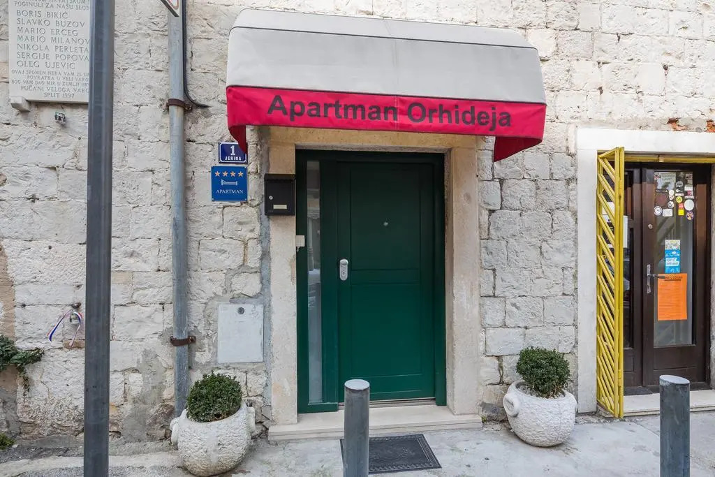 Apartment Orhideja