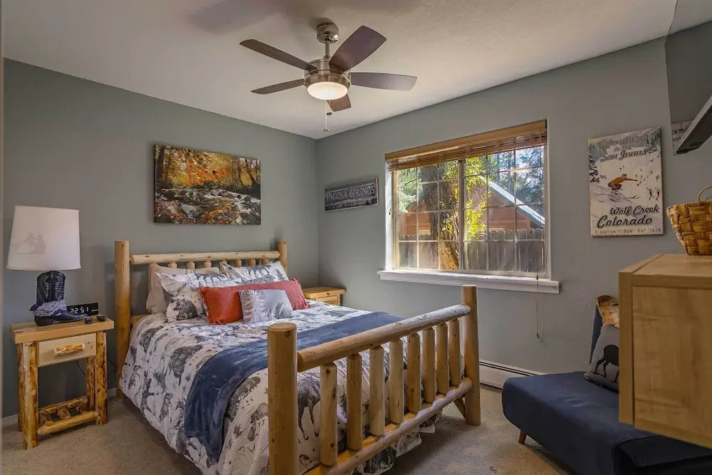 Cozy Home w/ Hot Tub: 7 Mi to Pagosa Hot Springs