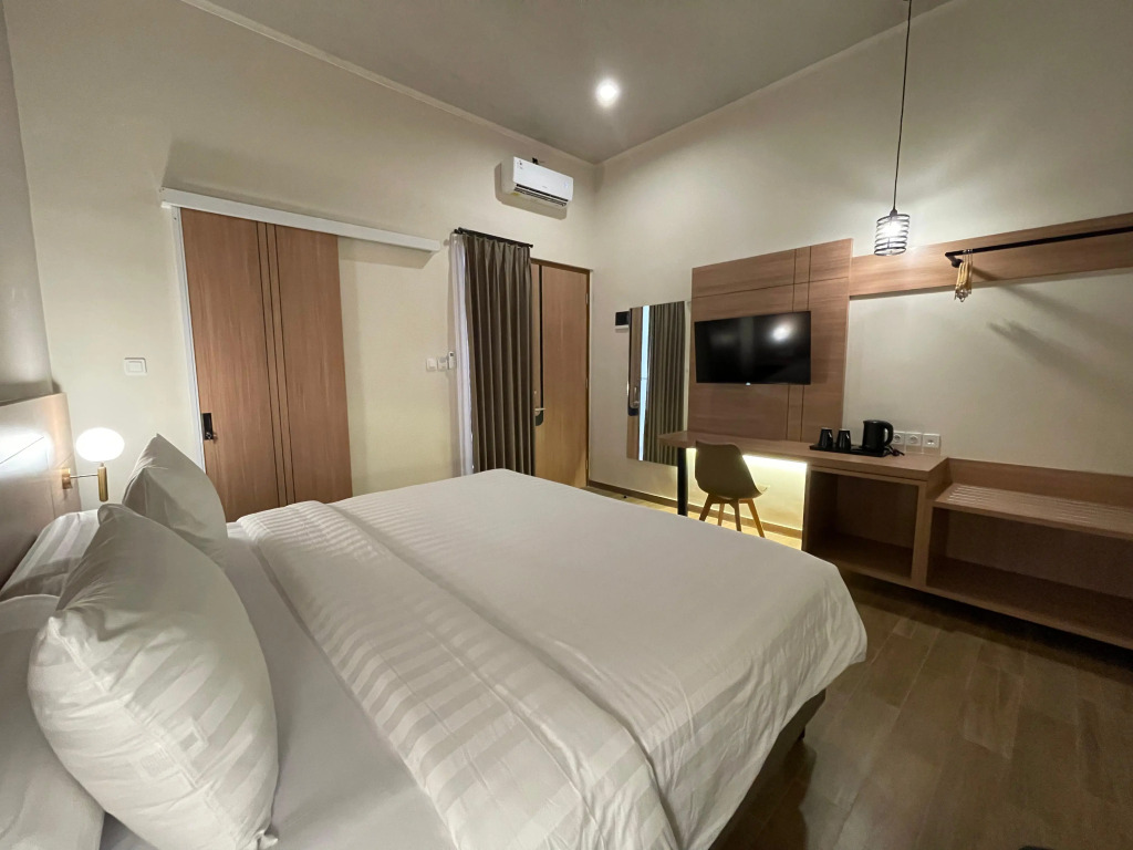 Azana Essence Sanggabuana Bogor