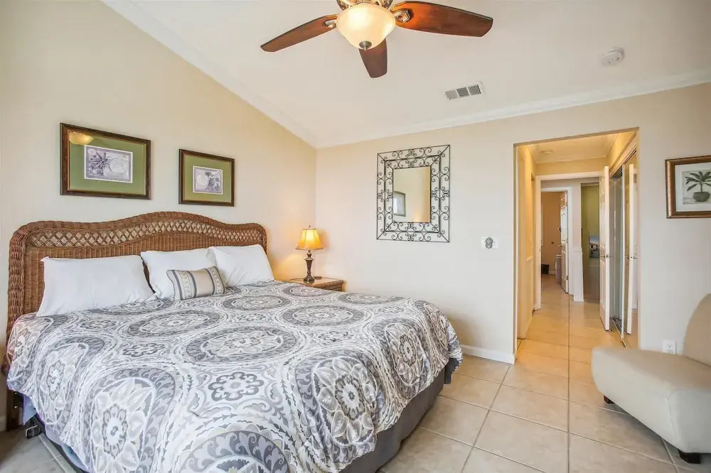 Oceanfront Bliss: Night of Lights Getaway!