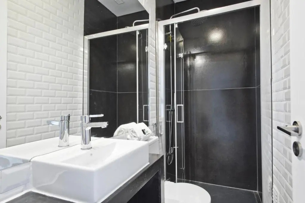 BmyGuest - Bica River View Apartments