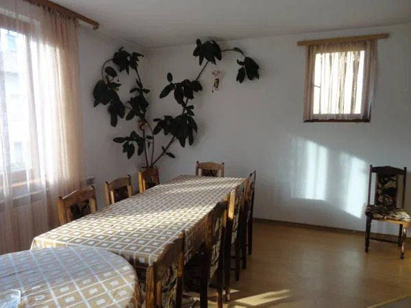 Guest Rooms Grachenovi