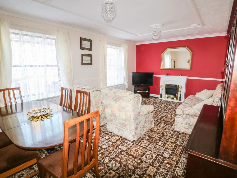 Flat 2 Cambridge Court